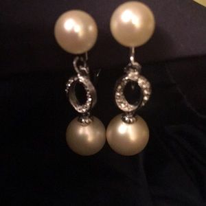 Vintage Marvella Faux Pearl Clip Earrings
